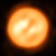 Így néz ki egy vörös szuperóriás csillag felszíne