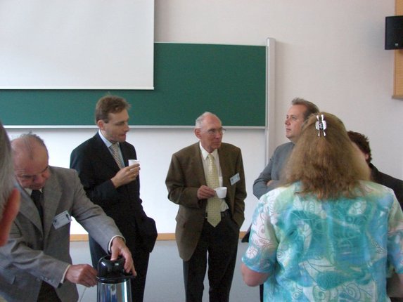 2007. június 1.