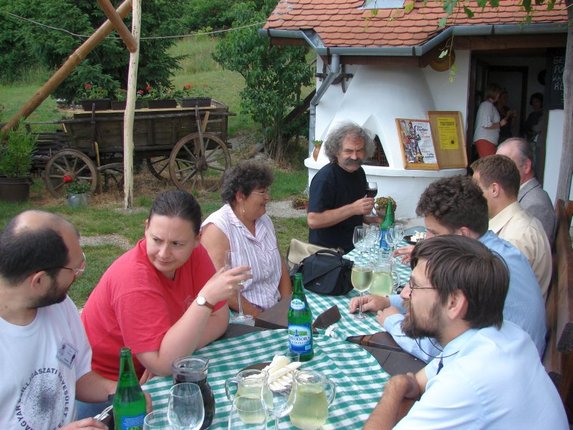 2007. június 1.