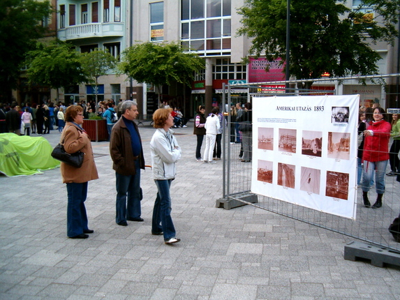 2009. május 5. - Megnyitó - Múlt, jelen, jövő - Fotókiállítás