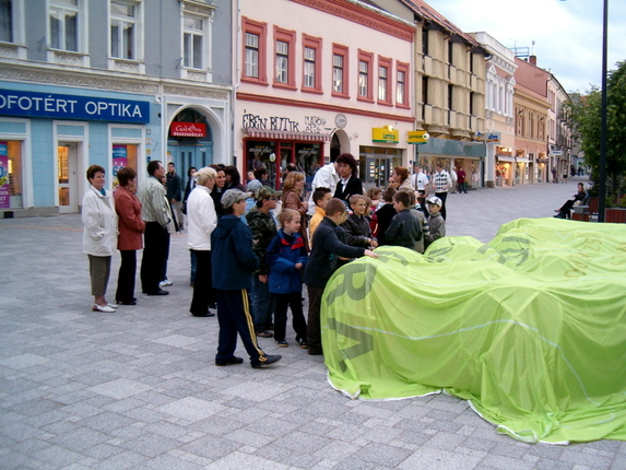 2009. május 5. - Megnyitó - Rolling stars and planets - Az égitestek gördítése