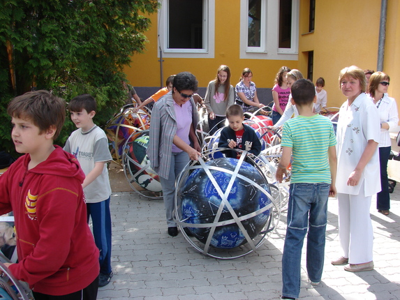 2010. május 7.