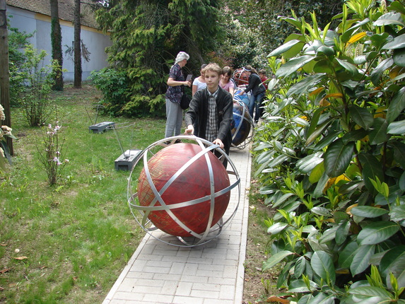 2010. május 7.